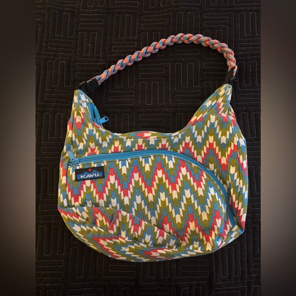 KAVU Women's Shoulder Multicolor Patterned Bag - Picture 5 of 6